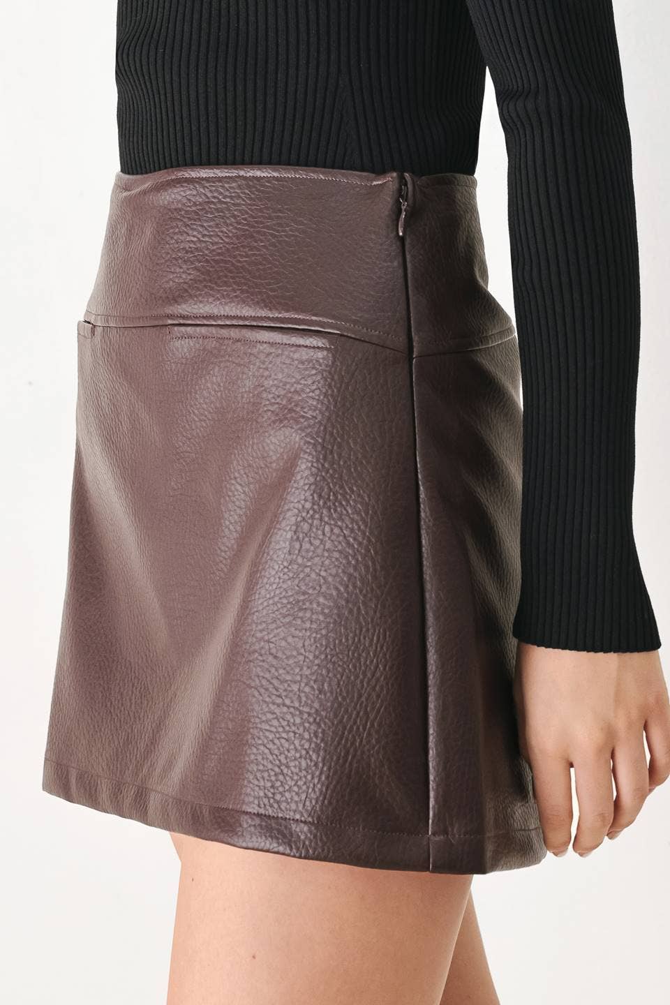 Faux Leather Pocket‑Detail Mini Skort